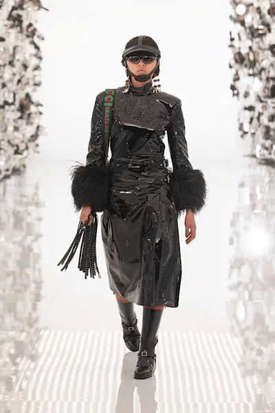 Look 64